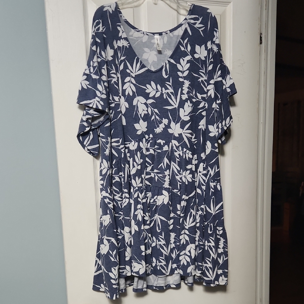 Floral Blue and White Top
